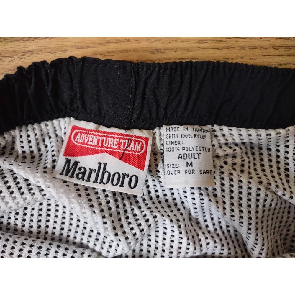 Vintage Marlboro Adventure Team Black Nylon Swim Trunks Shorts Mens Medium 90s